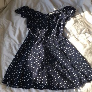 SUPER CUTE Navy blue/white polka dot skater dress